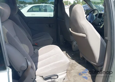 2003 Chrysler Town & Country Lx z USA, uszkodzony, nr VIN 2C4GP44373R264459